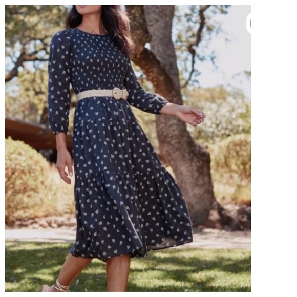 Marine Layer Dresses & Skirts - MARINE LAYER Camille Womens XS Gray Midi Dress Smocked Ditsy Floral Cottagecore